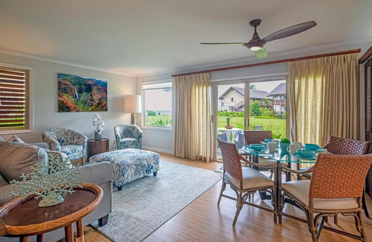 Image 4 of Hanalei Colony Resort C2