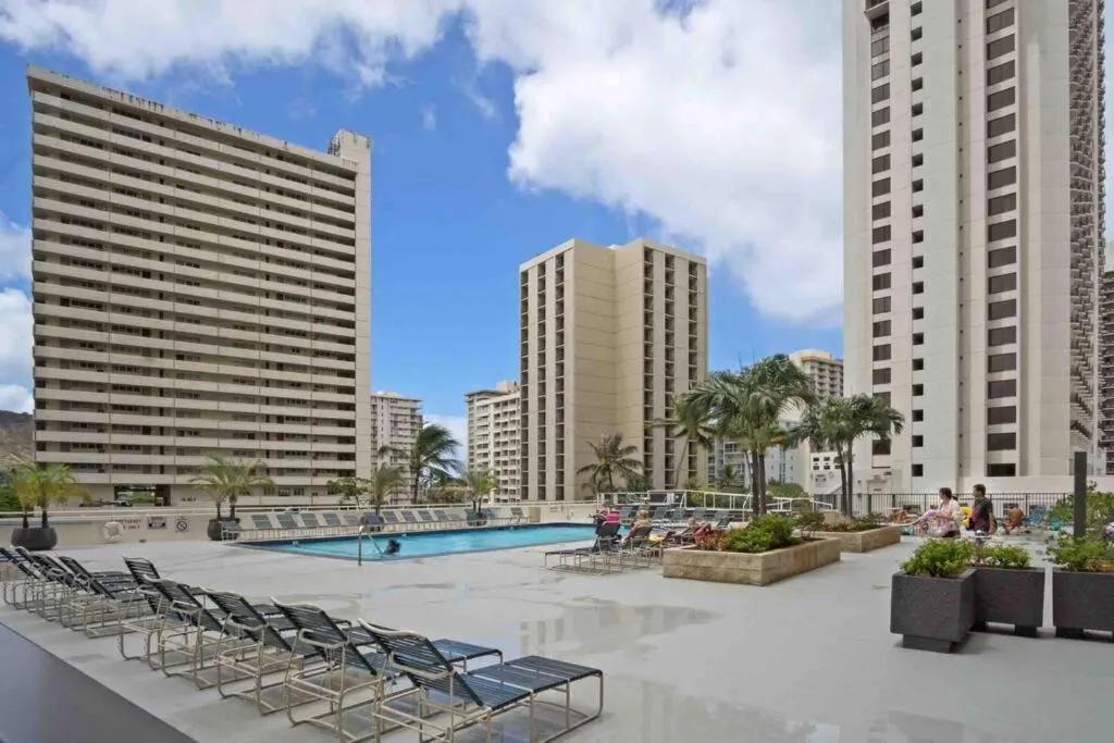 Image 3 of Hawaii Nei Charming 1 bedroom VIEWS Sleeps 4