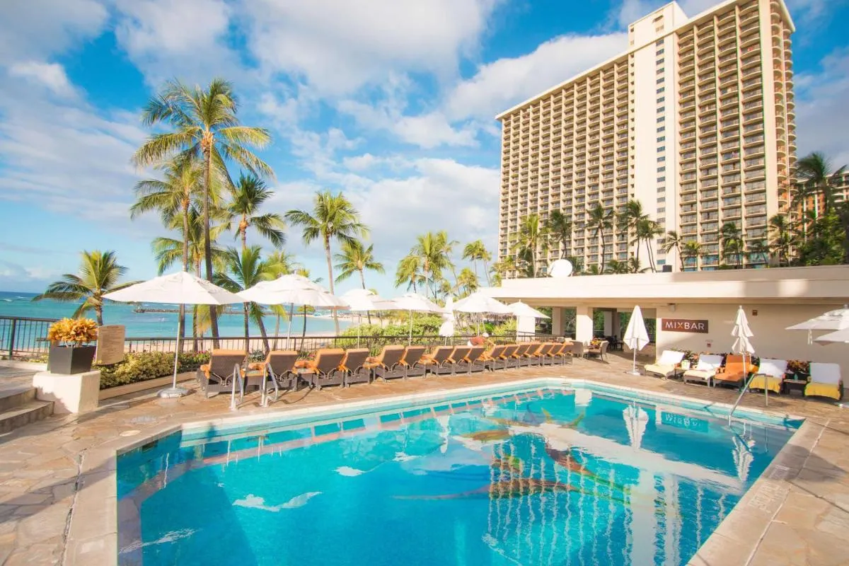 Image 2 of Hilton Hawaiian Village Waikiki Beach Resort