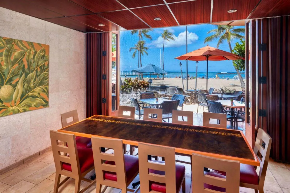 Image 3 of Hilton Hawaiian Village Waikiki Beach Resort