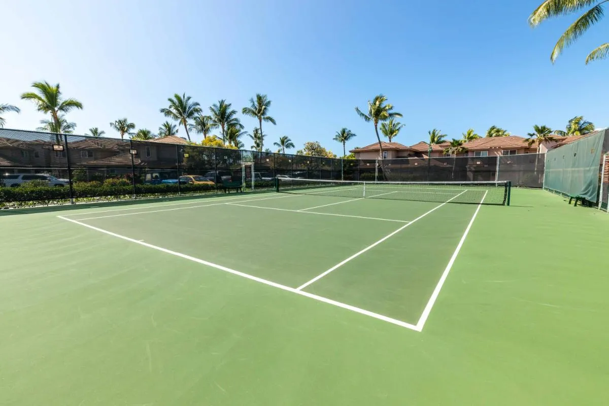 Image 4 of Hilton Pool Pass Included – Stylish Central Villa Mins to Beach Pool & Spa