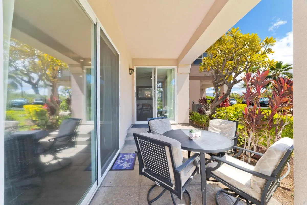 Image 6 of Hilton Pool Pass Included – Stylish Central Villa Mins to Beach Pool & Spa