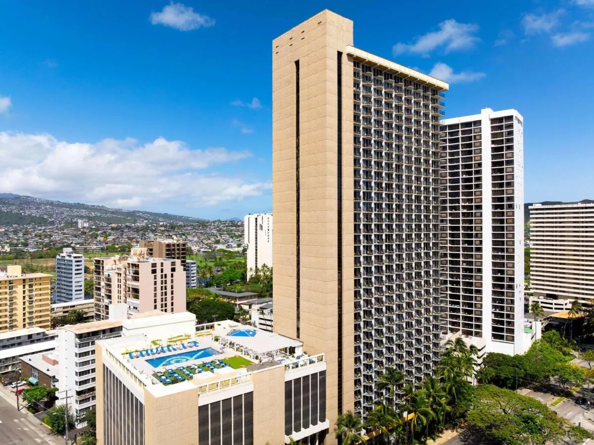 Image 2 of Hilton Waikiki Beach