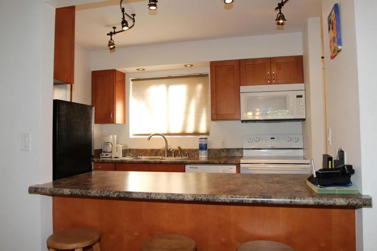 Image 4 of Hono Kai Resort B16