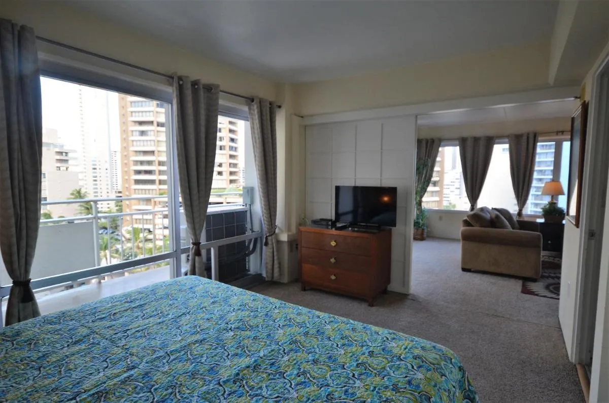 Image 4 of IH909 Waikiki 1777 Ala Moana Blvd Honolulu