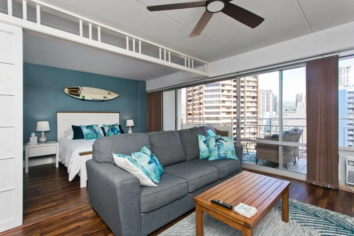 Image 3 of Ilikai Vacation Rentals