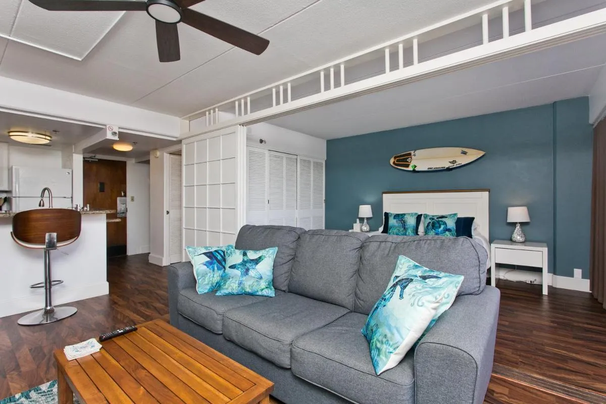 Image 6 of Ilikai Vacation Rentals