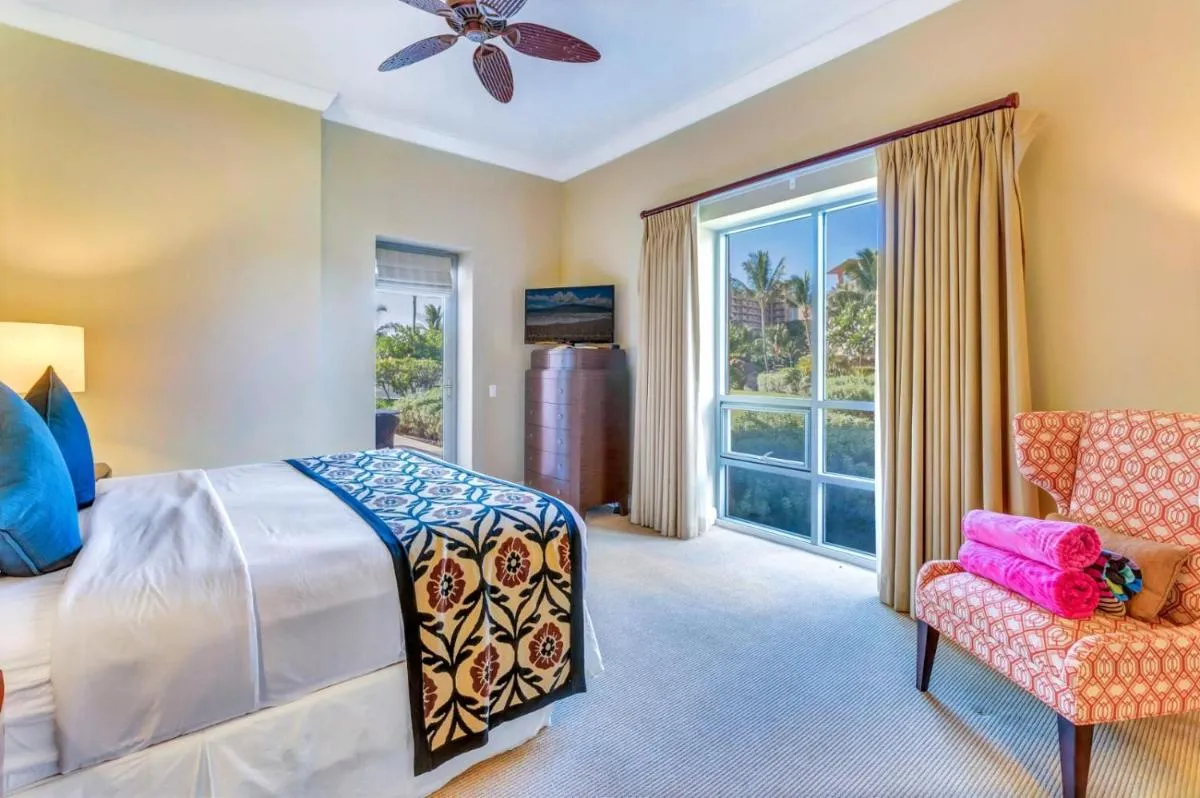 Image 1 of KBM Resorts: Honua Kai Hokulani HKH-150 Ocean Front Groundfloor 3 Bedrooms Includes Rental Car