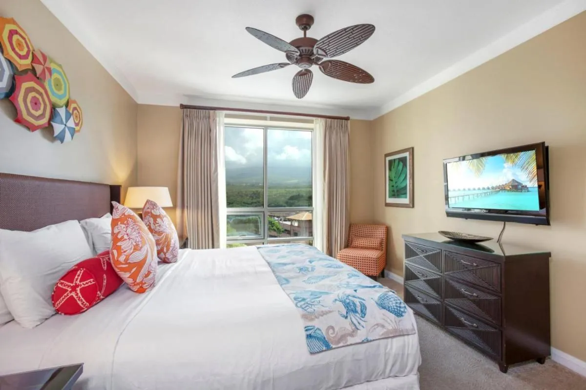 Image 6 of KBM Resorts: Honua Kai Hokulani HKH-520 XL Lanai Ocean Views Includes Rental Car