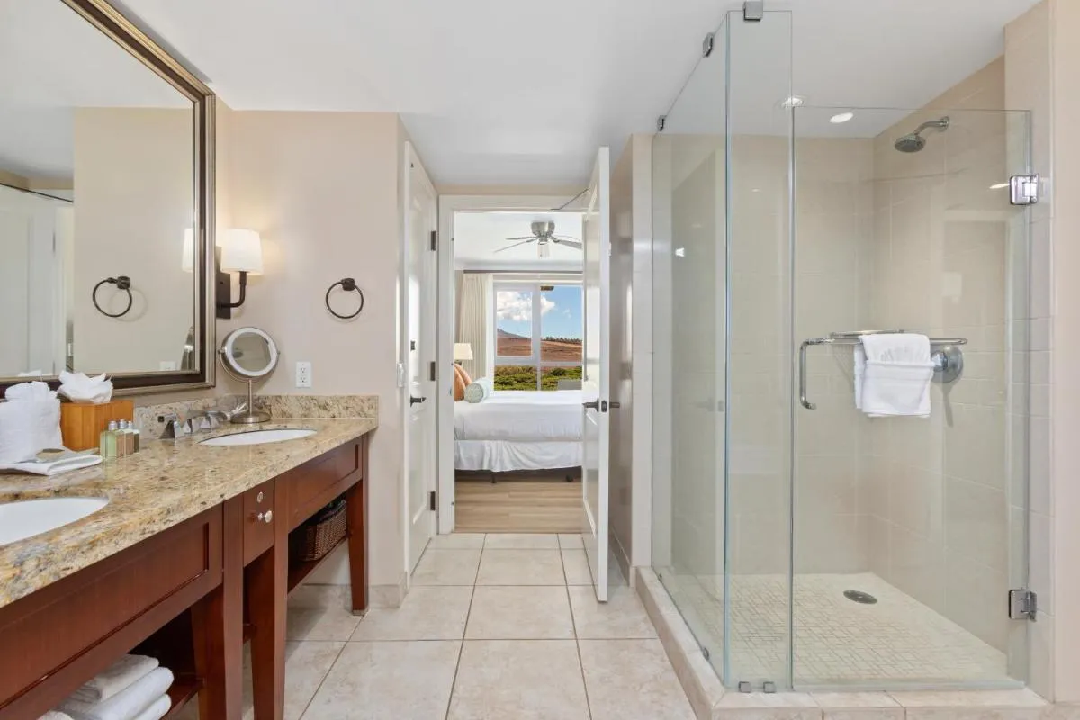 Image 2 of KBM Resorts: Honua Kai Konea HKK-816 Mountain View w beach gear Includes Rental Car