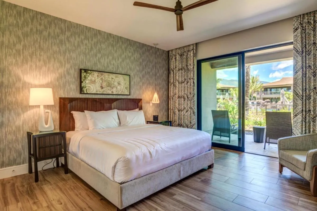 Image 6 of KBM Resorts: Honua Kai Luana HKL-12B Ground Floor Private BBQ Beach Gear Includes Rental Car