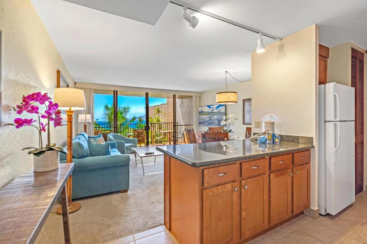 Image 3 of KBM Resorts: Kaanapali Shores KS-535 Ocean View Steps to Pool and Beach Includes Rental Car