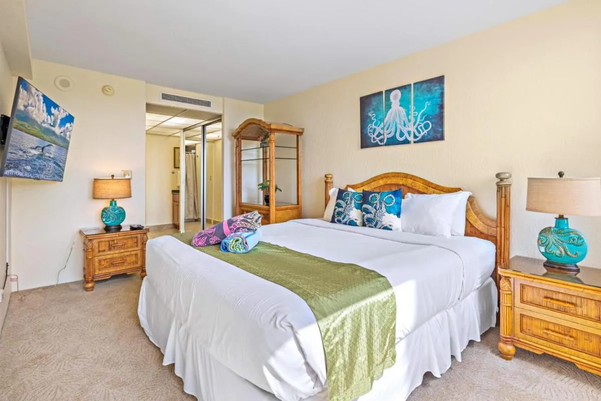 Image 1 of KBM Resorts: Kaanapali Shores KS-535 Ocean View Steps to Pool and Beach Includes Rental Car