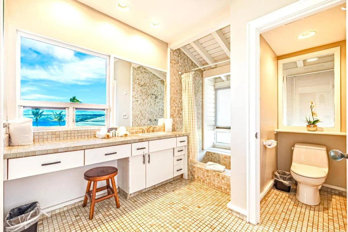 Image 2 of KBM Resorts: Kapalua Bay Villa KBV-15B3 Sweeping Ocean Views Includes Rental Car