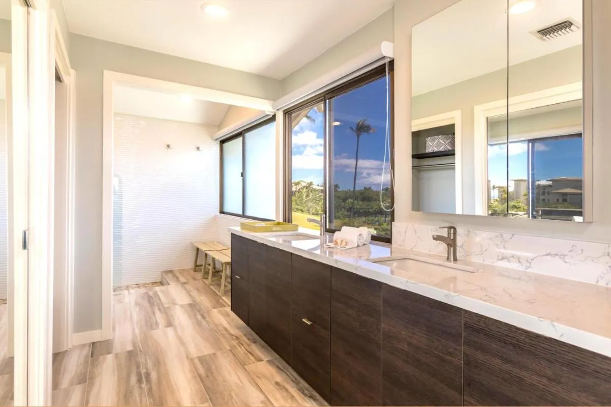 Image 2 of KBM Resorts: Kapalua Bay Villa KBV-32B2 Gorgeous Remodeled Ocean View Includes Rental Car