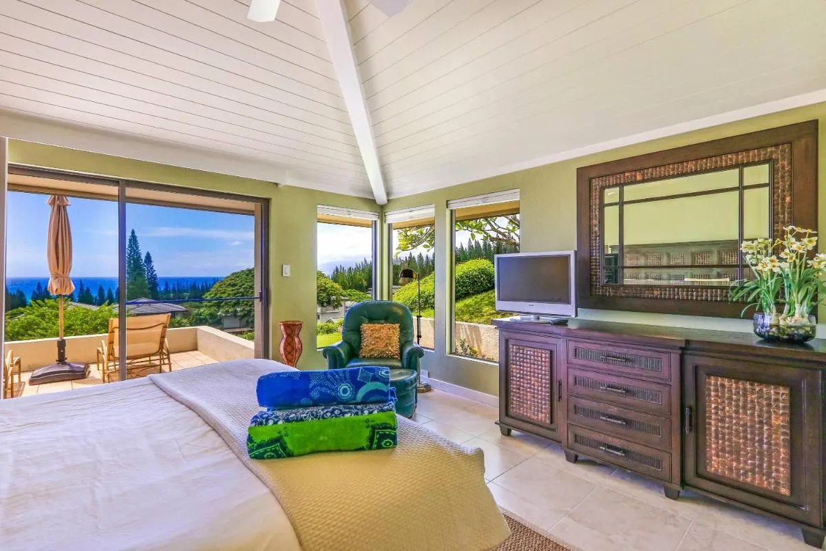 Image 4 of KBM Resorts: Kapalua Golf Villa KGV-24P7 Beautiful Ocean Golf Views Includes Rental Car