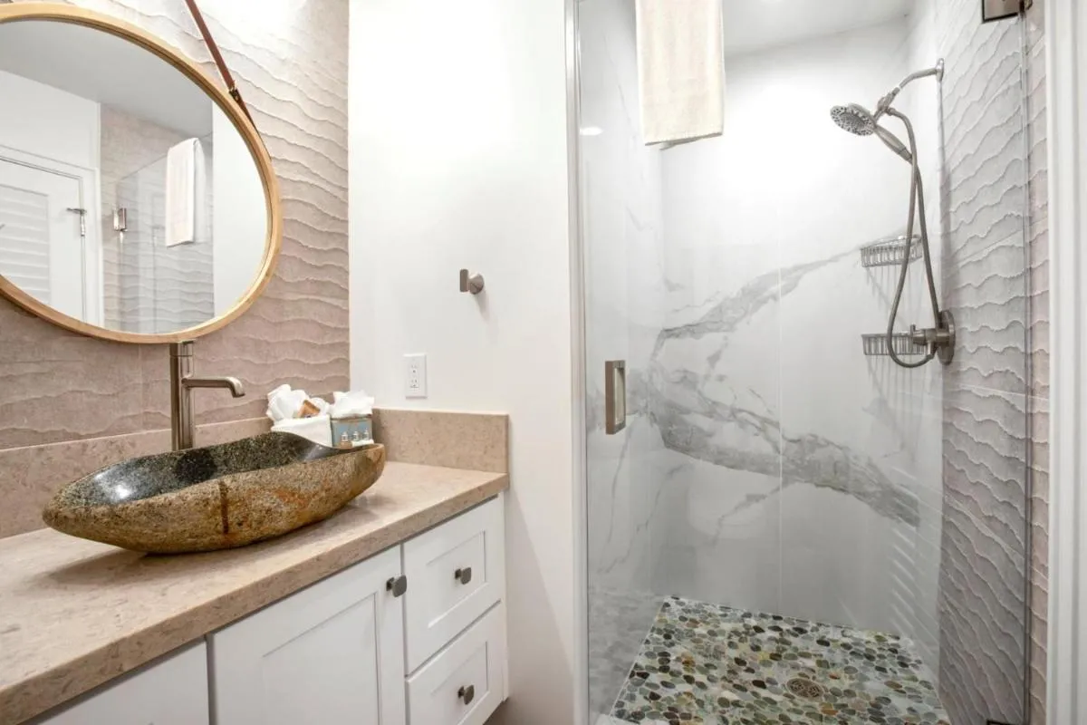 Image 2 of KBM Resorts: Kapalua Ridge Villas KRV-2823 Gorgeous Remodel Ocean View Includes Rental Car