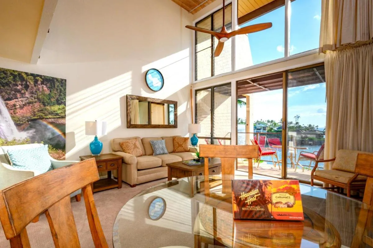 Image 3 of KBM Resorts: Napili Point NAP-C18 Ocean Front Spacious Villa Includes Rental Car