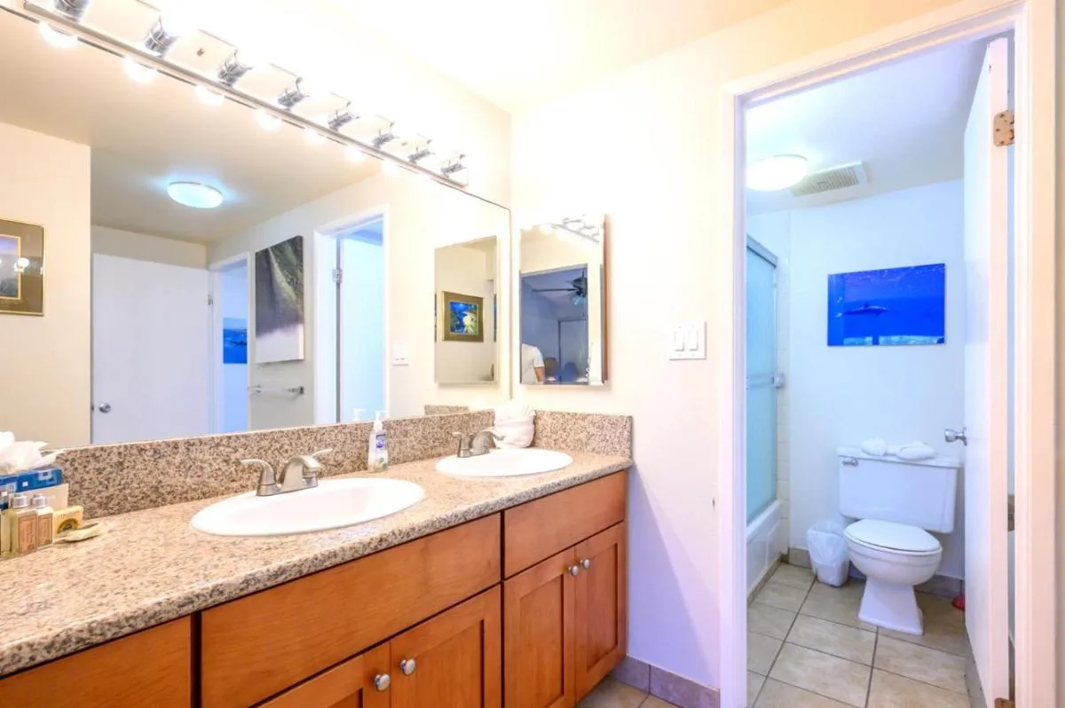 Image 2 of KBM Resorts: Napili Point NAP-C18 Ocean Front Spacious Villa Includes Rental Car