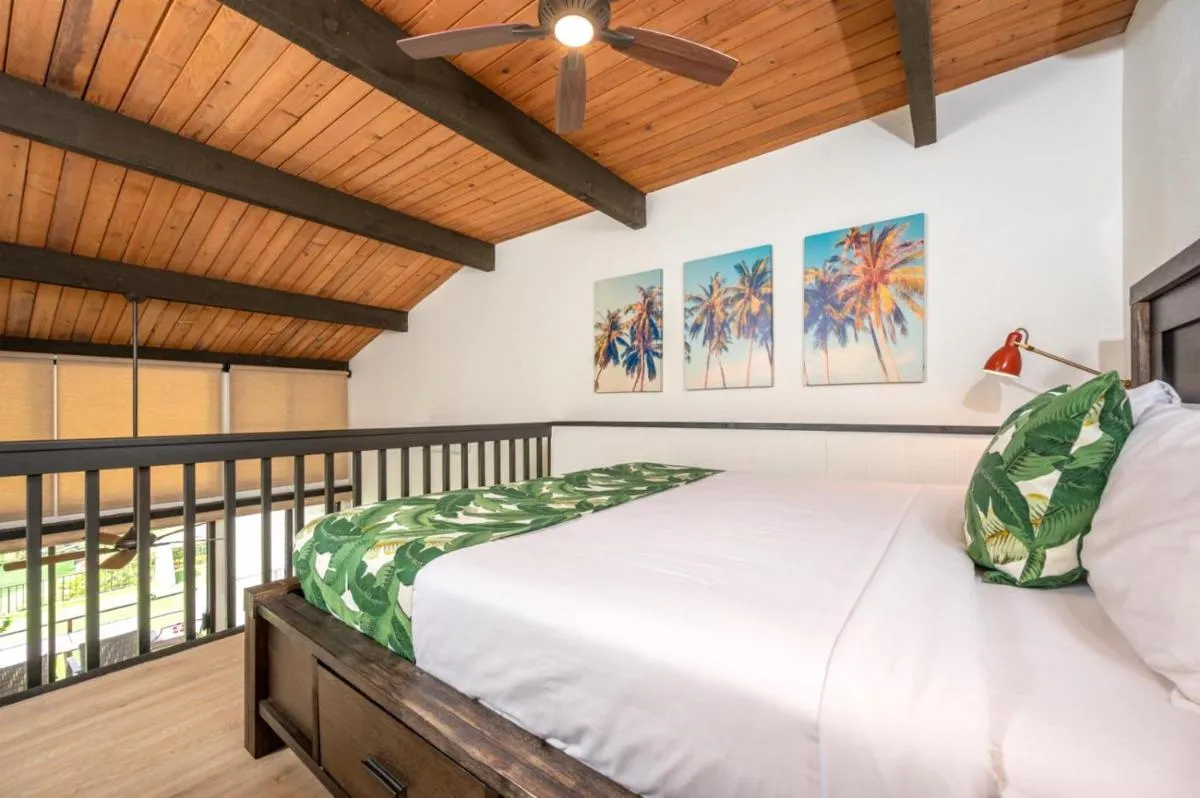 Image 6 of KBM Resorts: Napili Point NAP-C43 Best Ocean Front Villa Remodeled Includes Rental Car