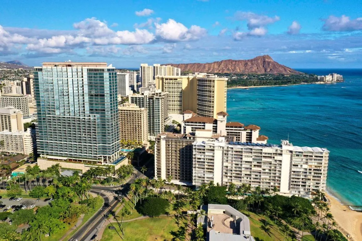 Image of Ka Laʻi Waikiki Beach, LXR Hotels & Resorts