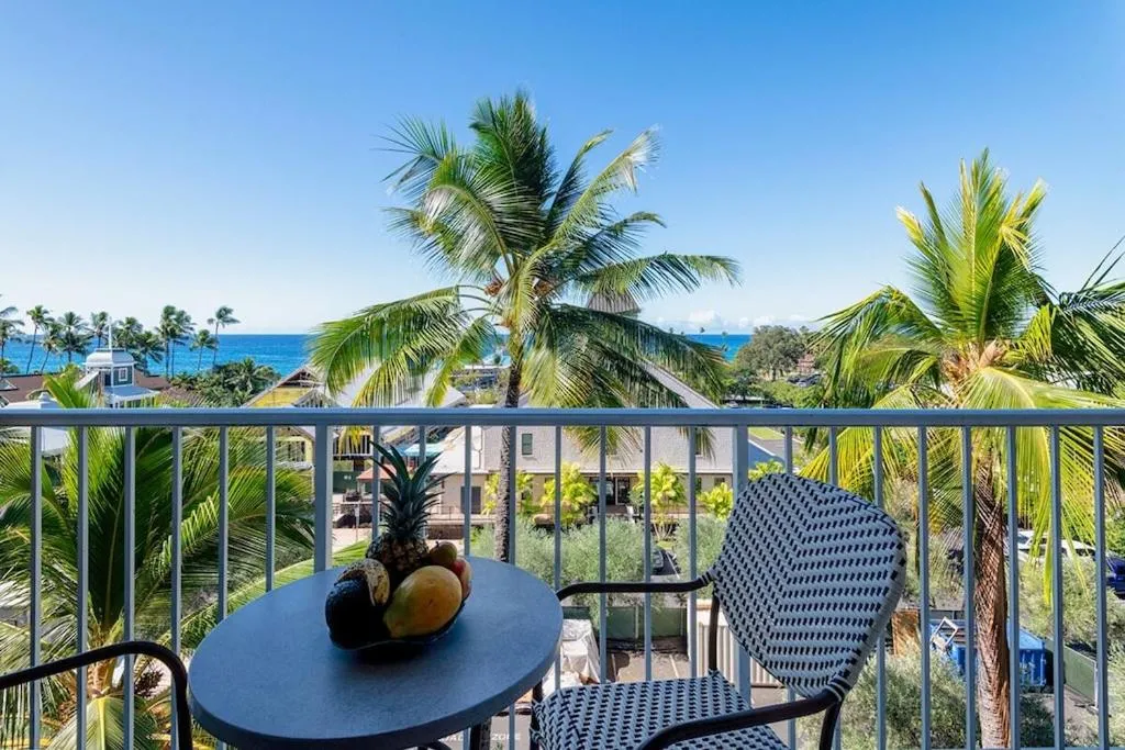 Image 5 of Kailua Village 5th floor – View of Kailua Bay KV506