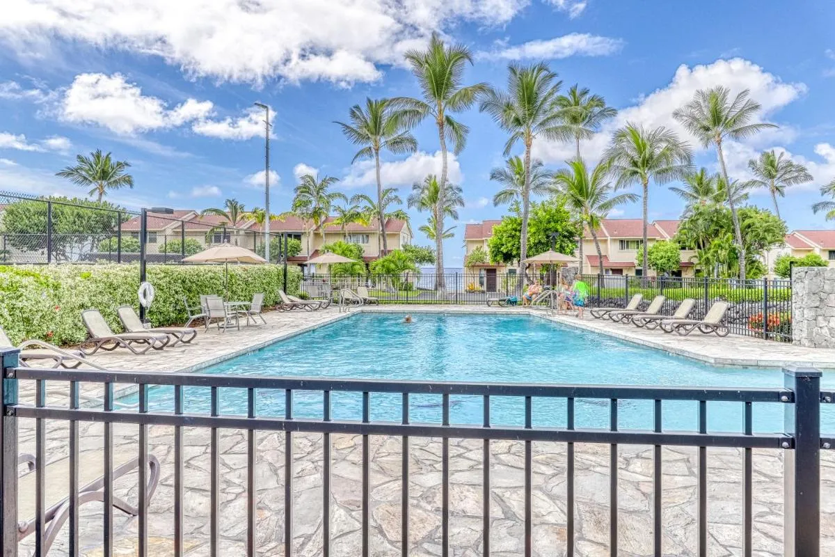 Image 3 of Keauhou Kona Surf & Racquet Club #7-302