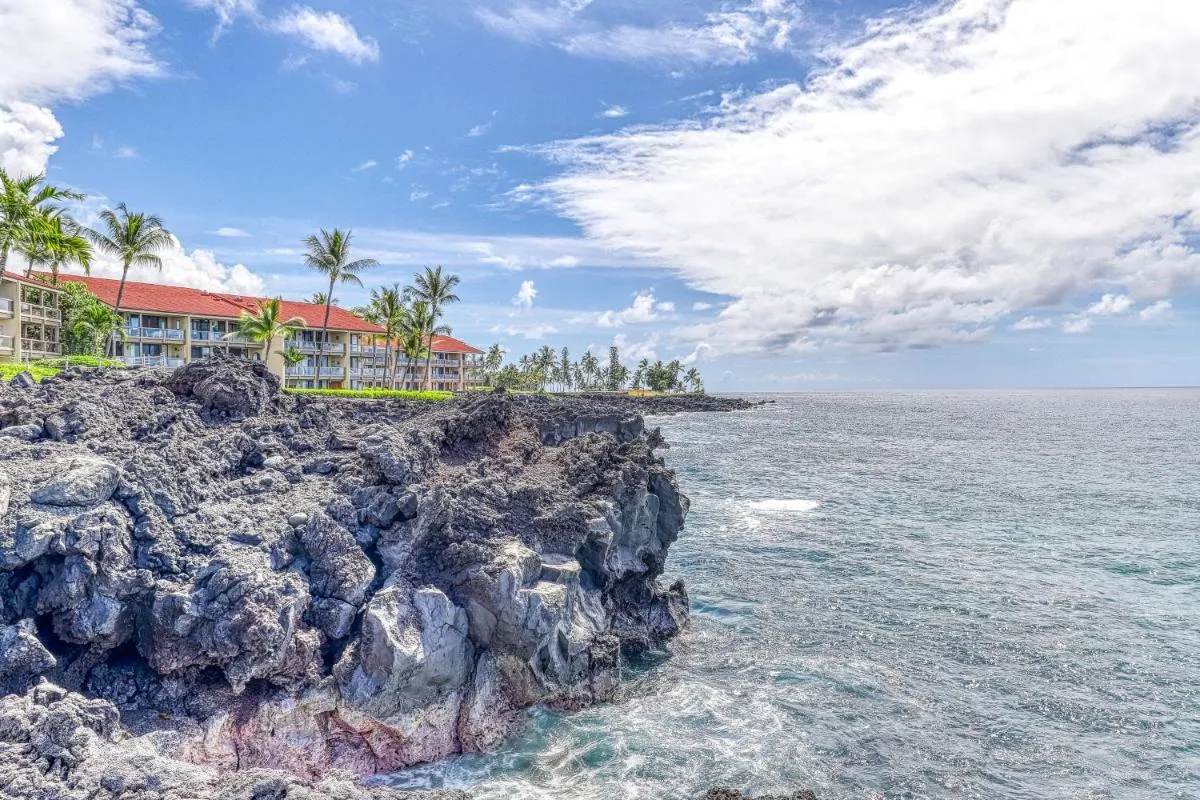 Image 6 of Keauhou Kona Surf & Racquet Club #7-302