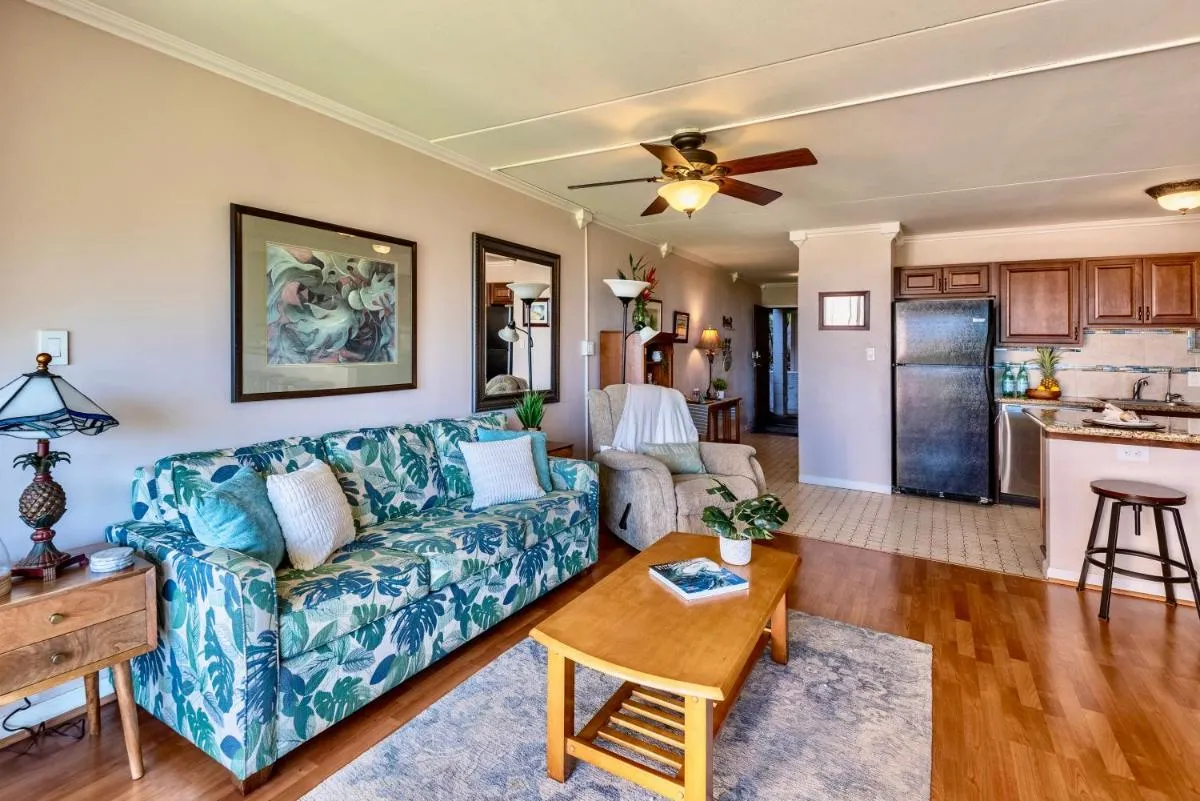 Image 4 of Kihei Ali’i Kai Condo with King Bed, 55” Smart TV, Free Parking!
