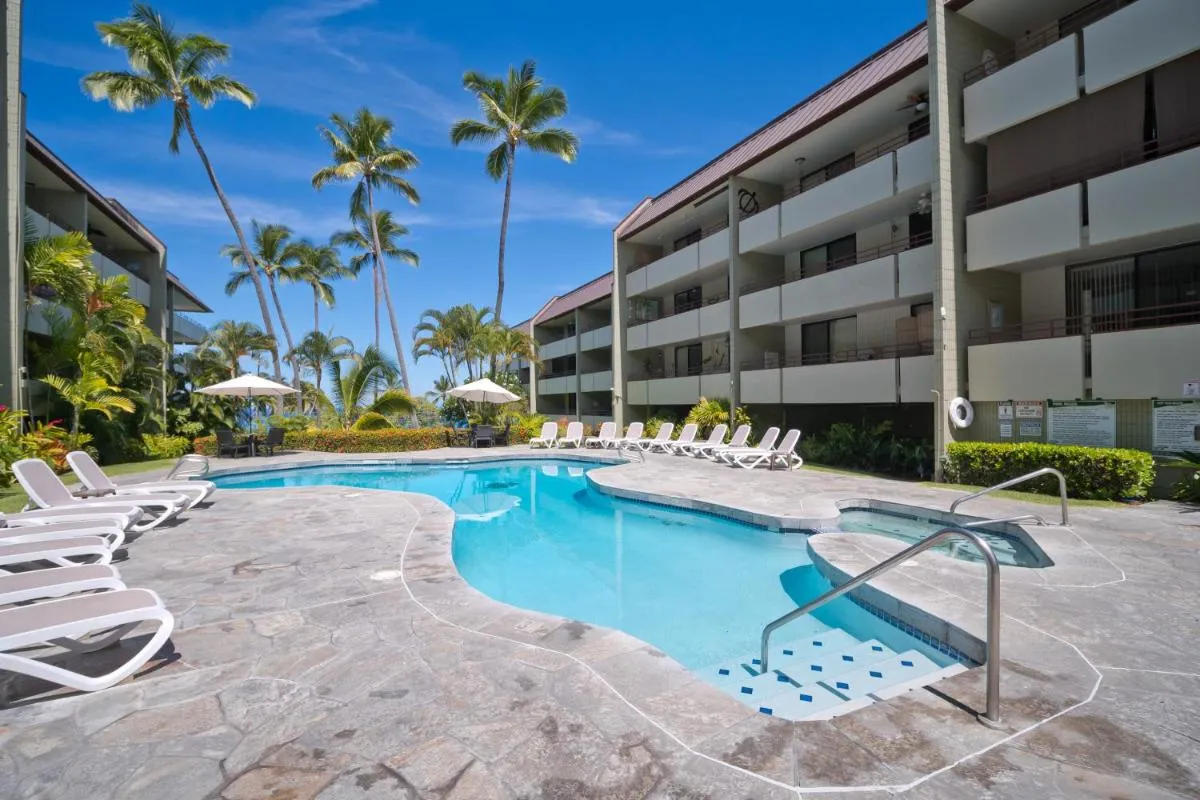 Image 6 of Kilokilo Kona at Magic Sands Beach