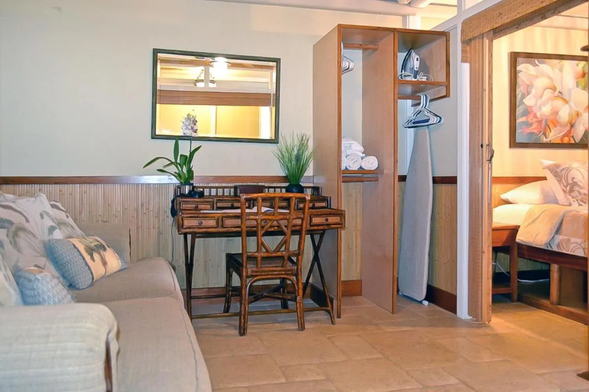 Image 5 of Kuhio Shores 207