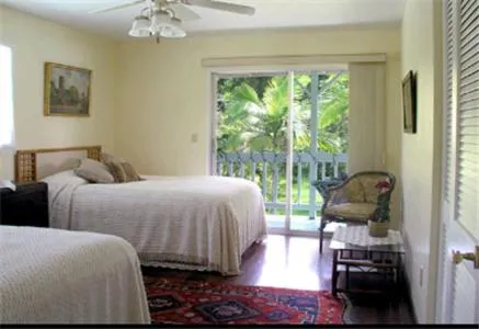 Image 1 of Lava Tree Tropic Inn