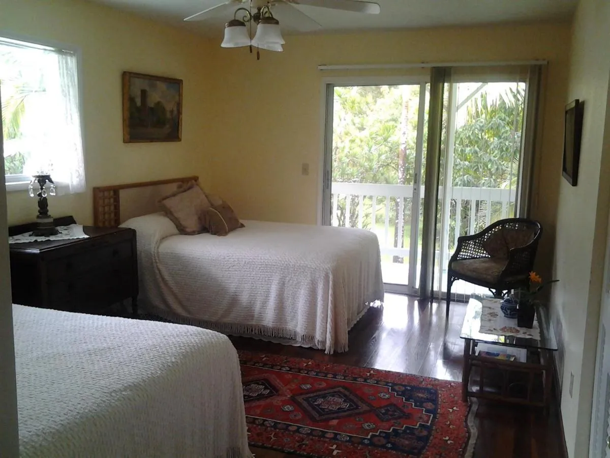 Image 6 of Lava Tree Tropic Inn