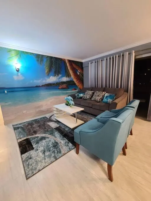 Image 4 of Lovely Condo 2 Bedrooms, 2 bathrooms, free 1 Parking at Waikiki Beach