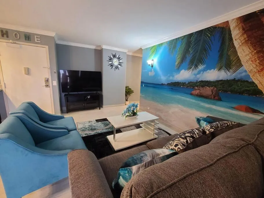 Image 5 of Lovely Condo 2 Bedrooms, 2 bathrooms, free 1 Parking at Waikiki Beach