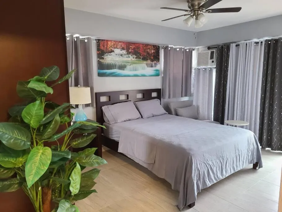 Image 1 of Lovely Condo 2 Bedrooms, 2 bathrooms, free 1 Parking at Waikiki Beach