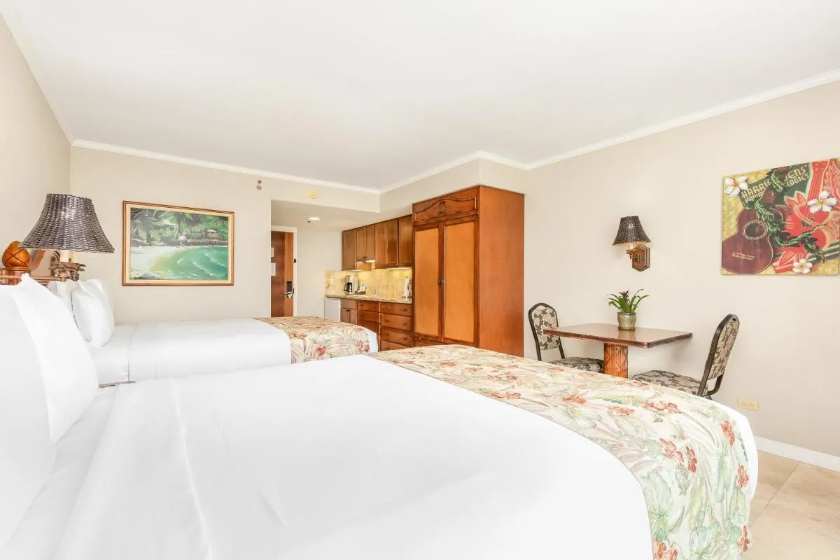 Image 6 of Luana Waikiki Hotel & Suites