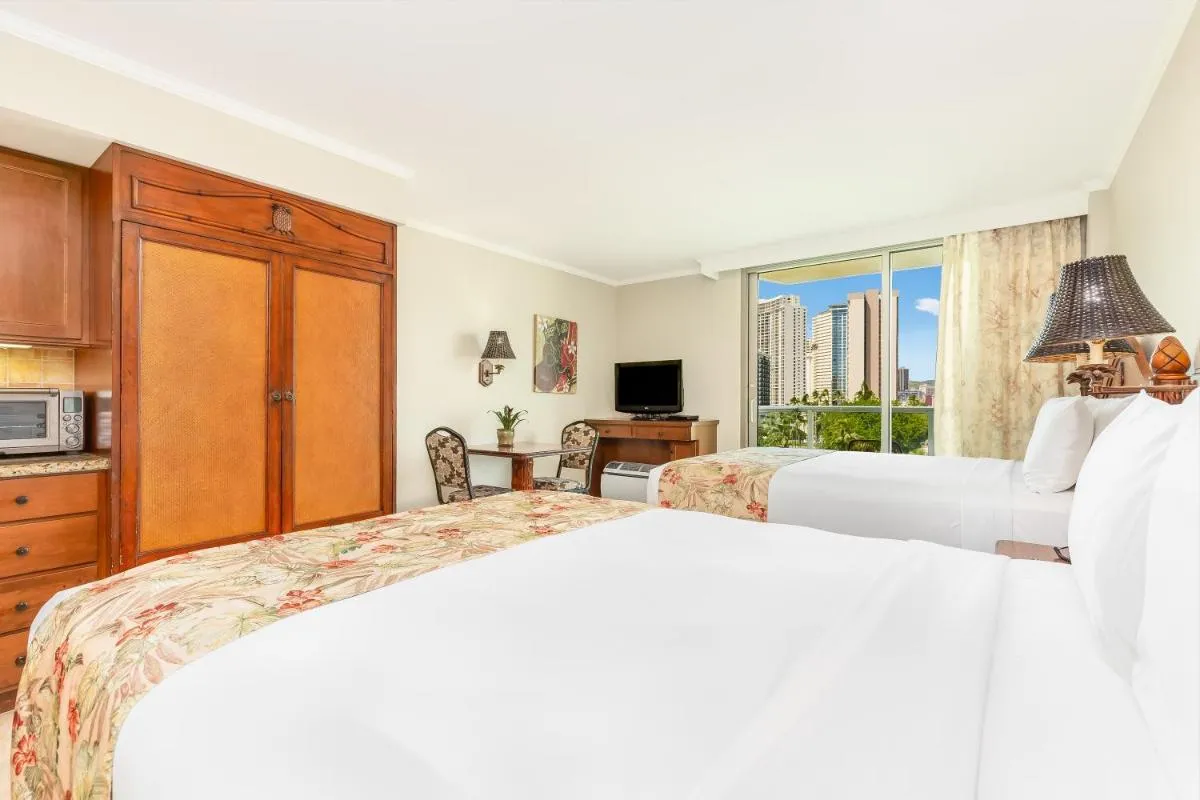 Image 4 of Luana Waikiki Hotel & Suites
