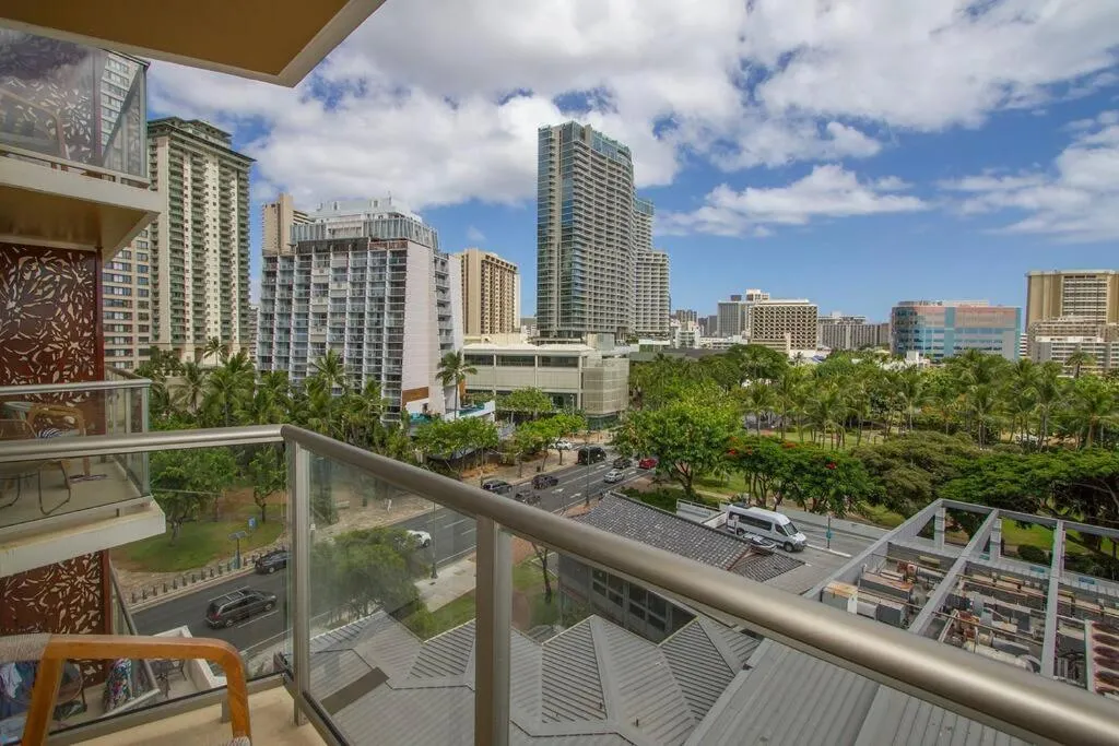 Image 6 of Luana hotel walk to the Beach -L512