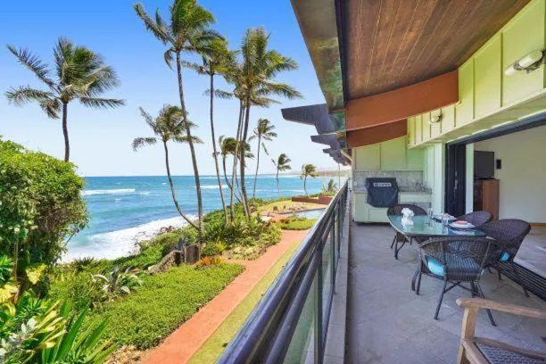 Image 6 of Luxury 2-Story Oceanfront Condo w/ Views & Pool