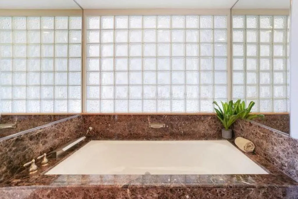 Image 2 of Luxury 2-Story Oceanfront Condo w/ Views & Pool