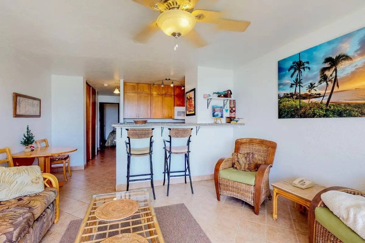 Image 4 of Maalaea Banyans 105