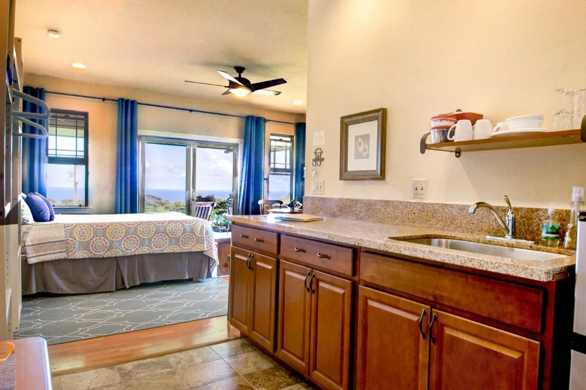 Image 2 of Mahana House Country Inn