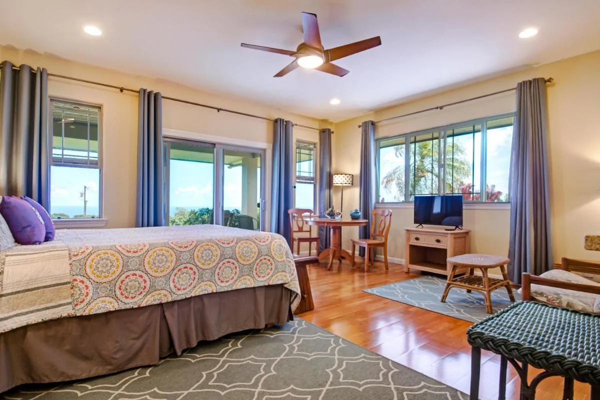 Image 4 of Mahana House Country Inn