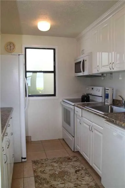 Image 4 of Makani A Kai Resort A-3