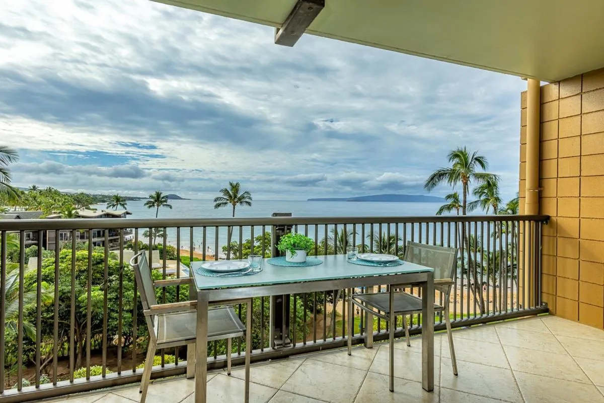 Image 5 of Mana Kai #614 condo