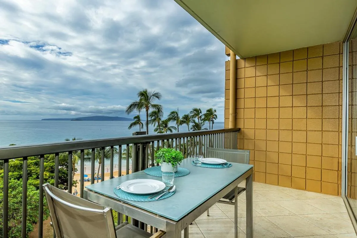 Image 6 of Mana Kai #614 condo