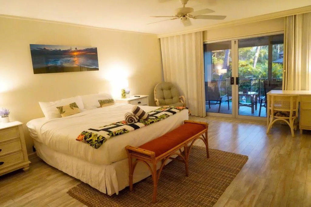 Image 1 of Maui Bliss: 1BR Corner Haven, Ocean & Golf Views