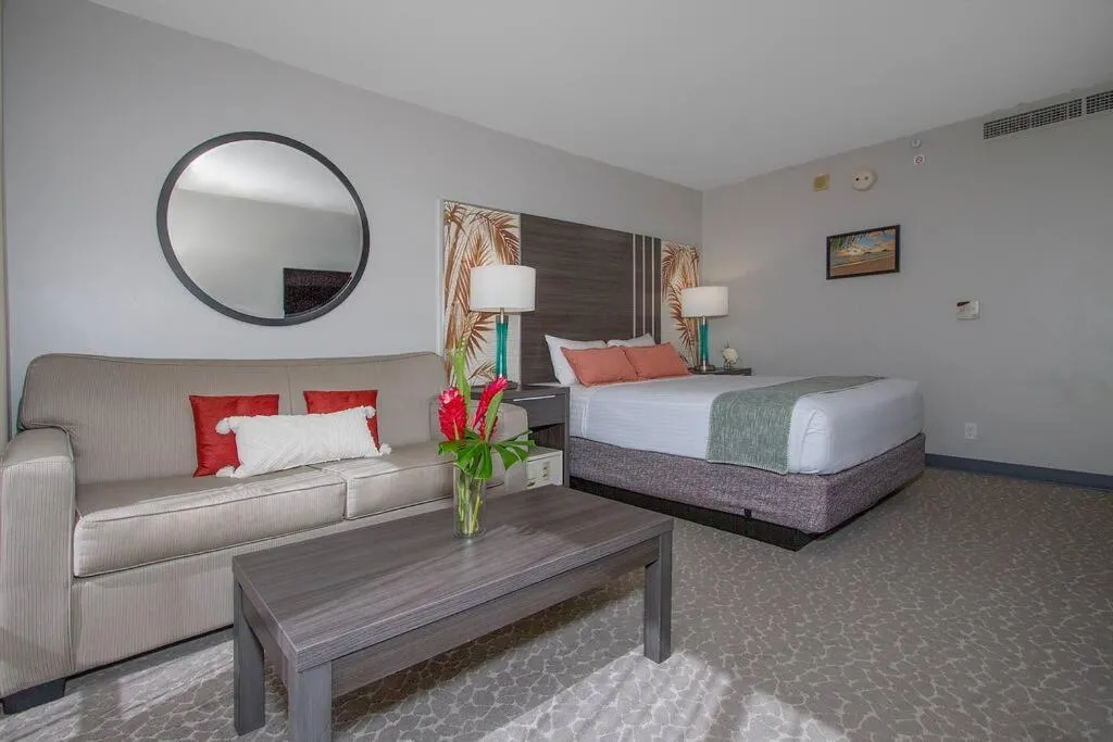 Image 1 of Modern studio Across From Hilton lagoon beach PW920