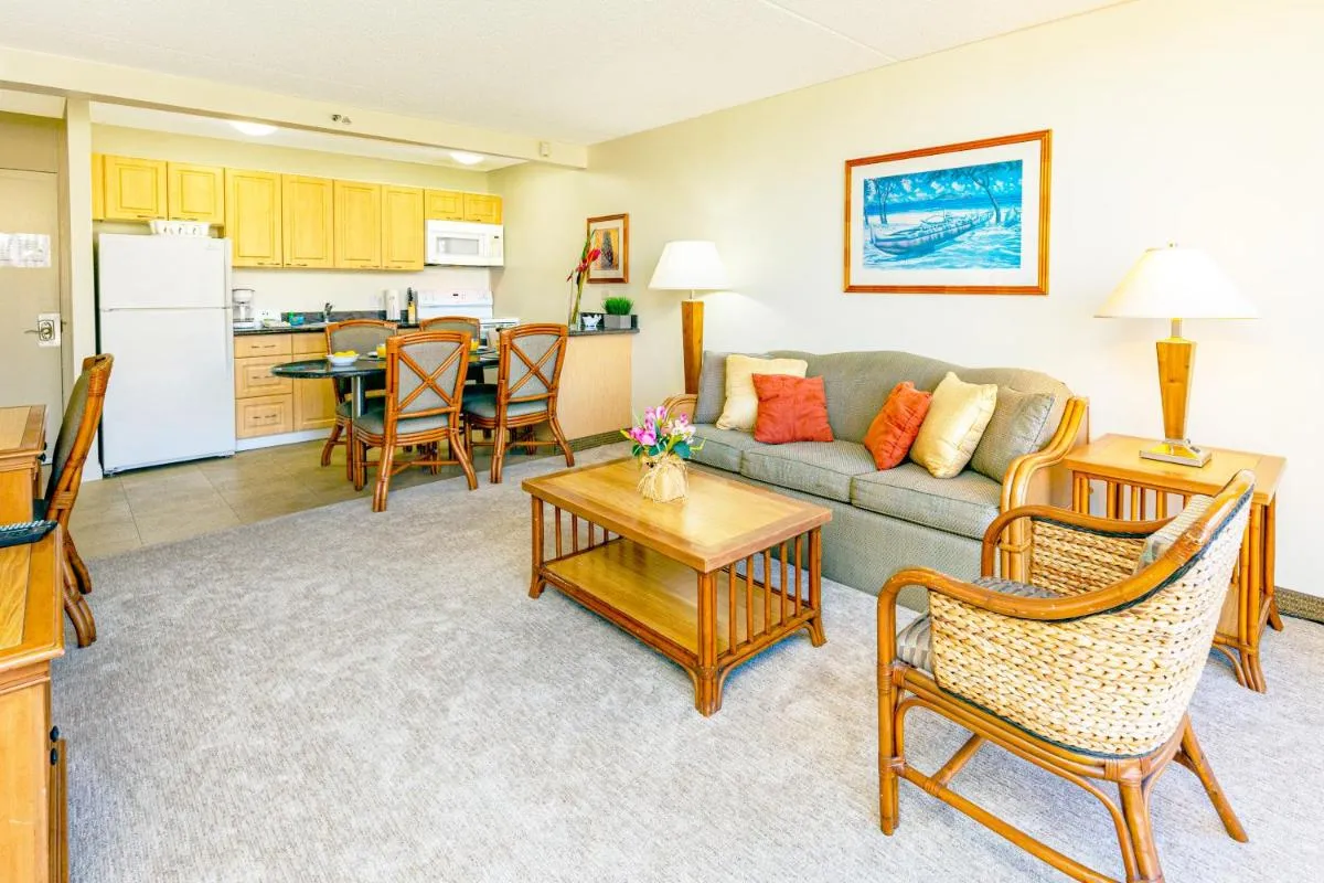 Image 4 of Mountain Views & Steps to Beach – Free Parking!